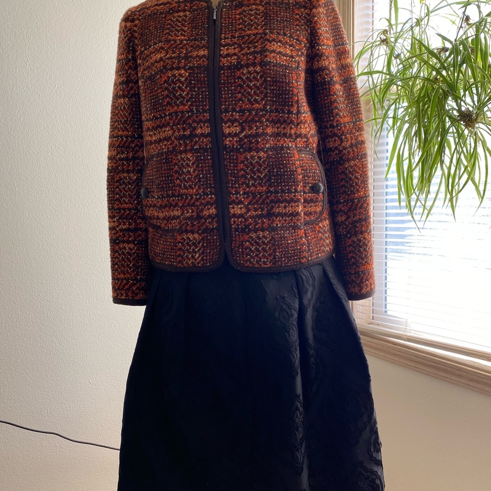 Chic tweed jacket